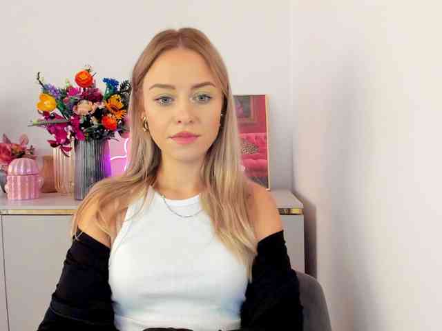 CindyGlam webcam