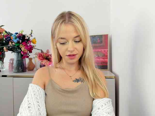CindyGlam webcam