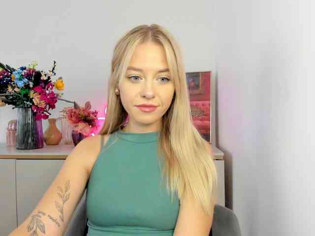 CindyGlam webcam