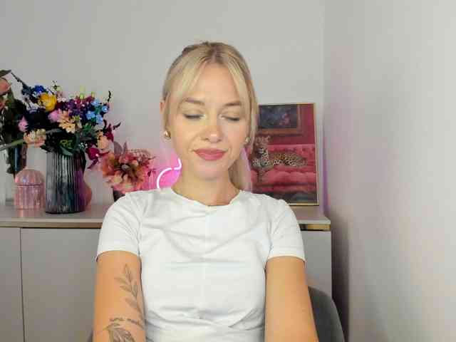 CindyGlam webcam