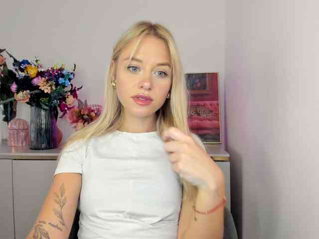 CindyGlam webcam