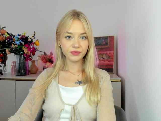 CindyGlam webcam