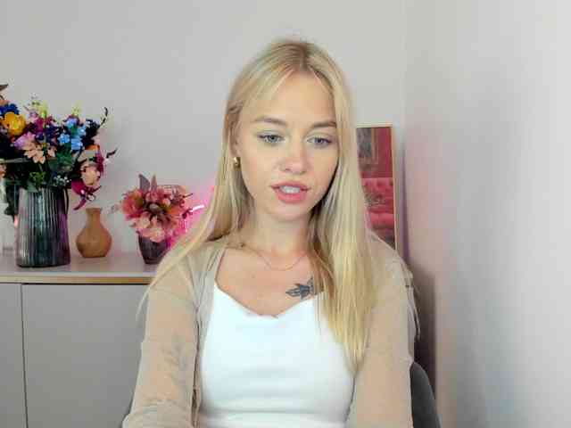 CindyGlam webcam