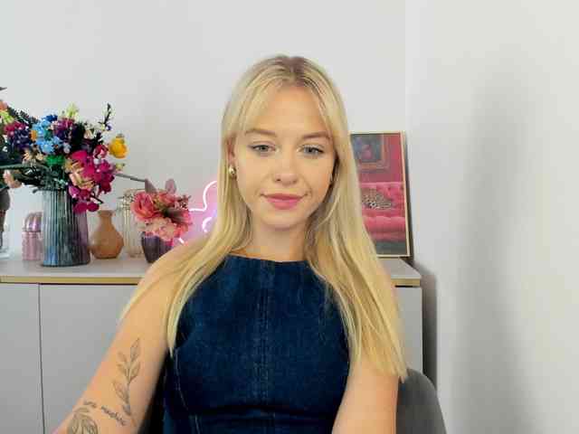 CindyGlam webcam