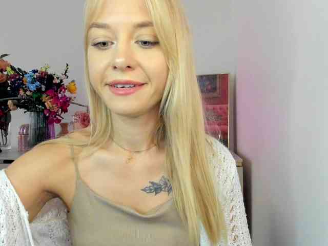 CindyGlam webcam