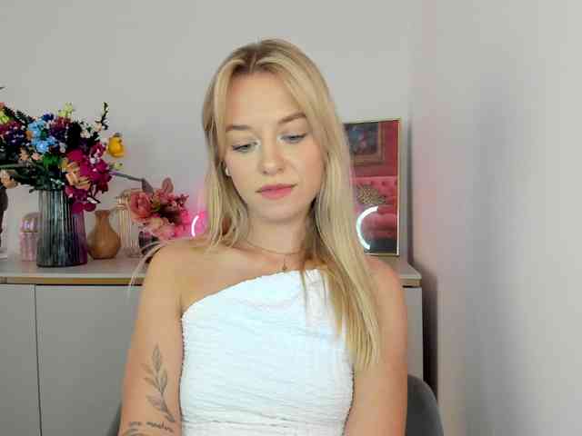 CindyGlam webcam