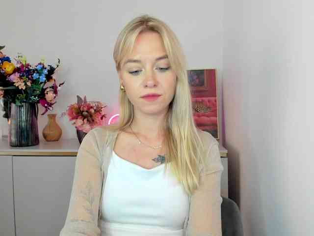 CindyGlam webcam