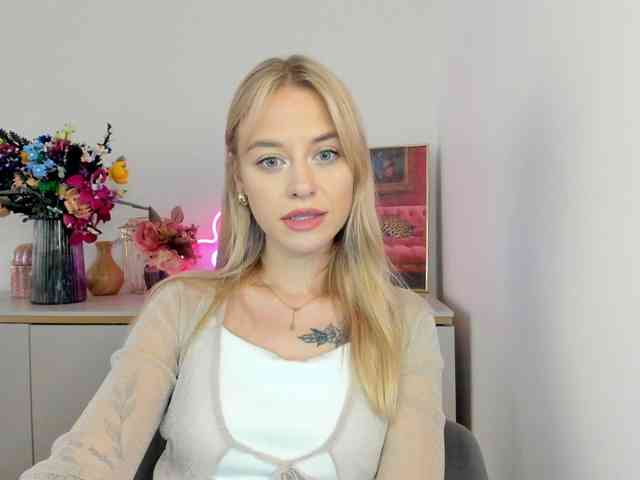 CindyGlam webcam