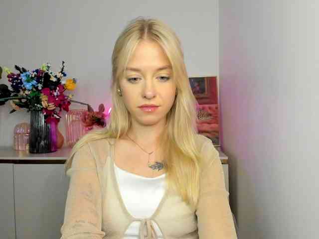 CindyGlam webcam