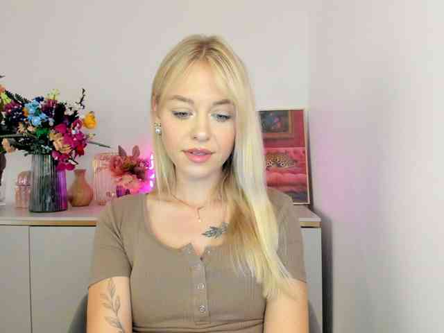 CindyGlam webcam