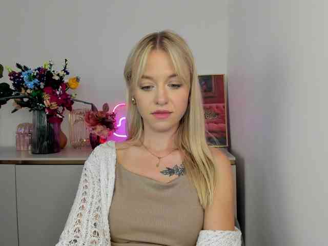 CindyGlam webcam