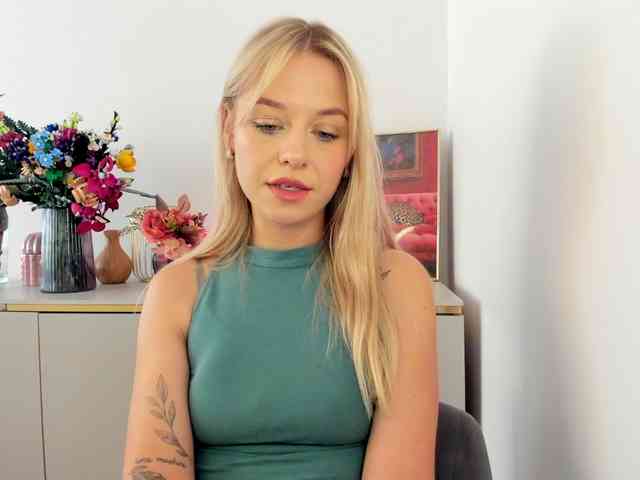 CindyGlam webcam