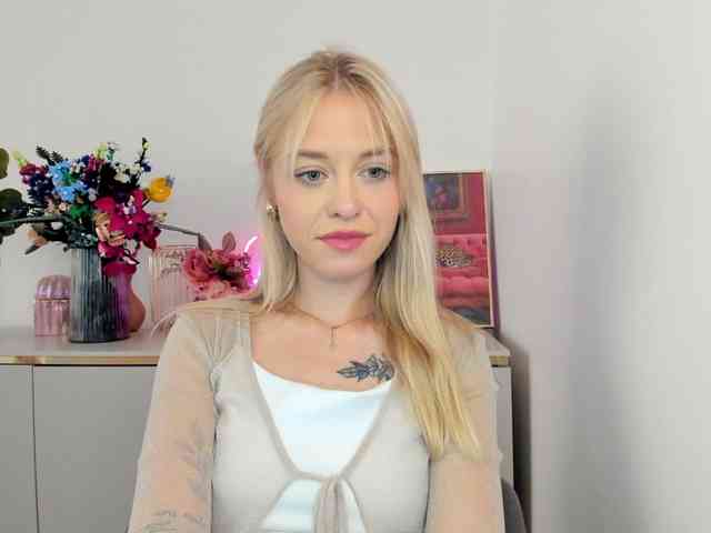 CindyGlam webcam