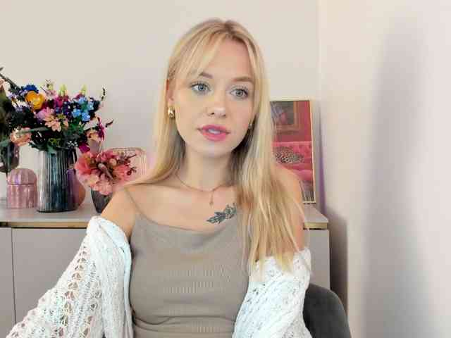 CindyGlam webcam