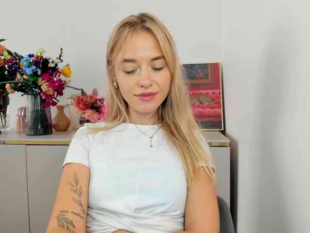 CindyGlam webcam