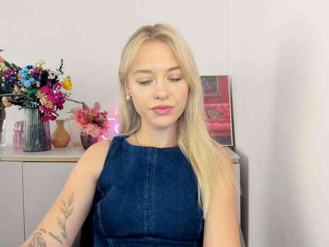 CindyGlam webcam