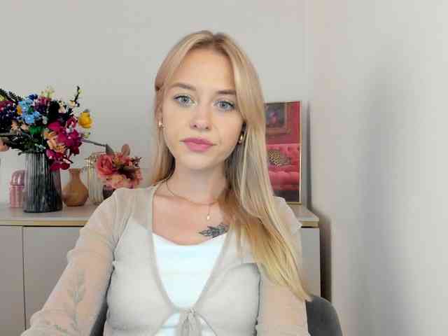 CindyGlam webcam