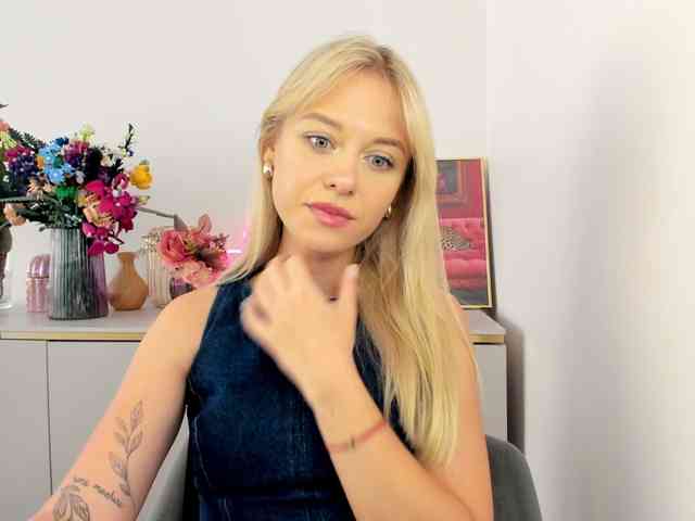CindyGlam webcam