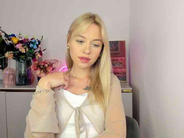 CindyGlam webcam