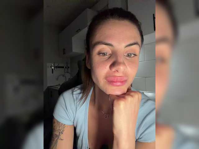 GoodLexi's BongaCams show and profile