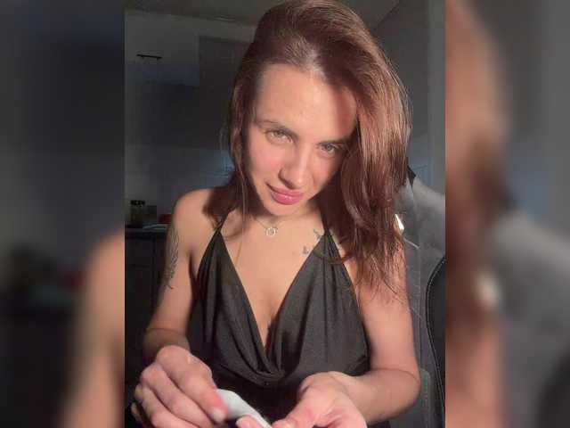 GoodLexi's BongaCams show and profile