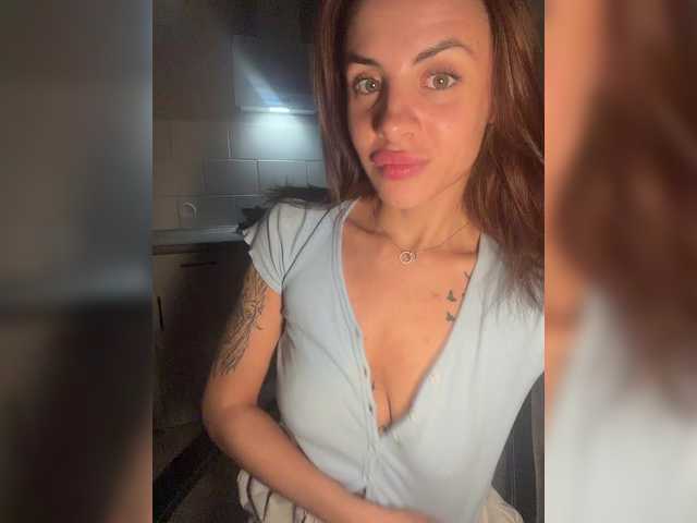 GoodLexi's BongaCams show and profile