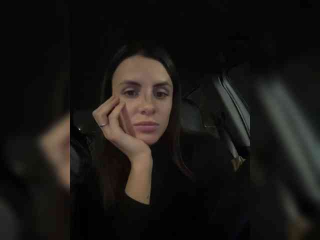 -EmilyJones- webcam