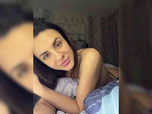 GoodLexi Live Webcam on BongaCams