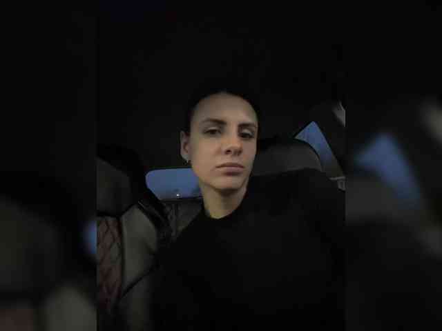 -EmilyJones- webcam