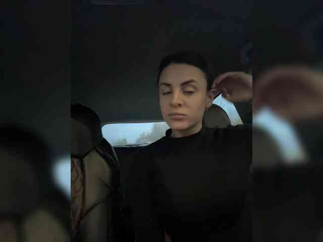 -EmilyJones- webcam
