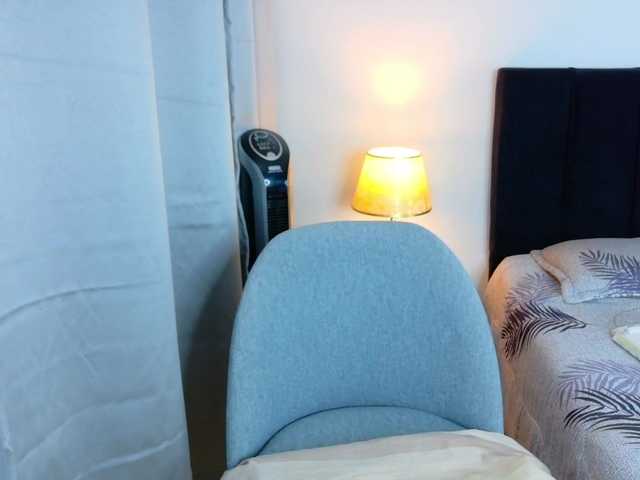 Black-gem18 from BongaCams is Freechat