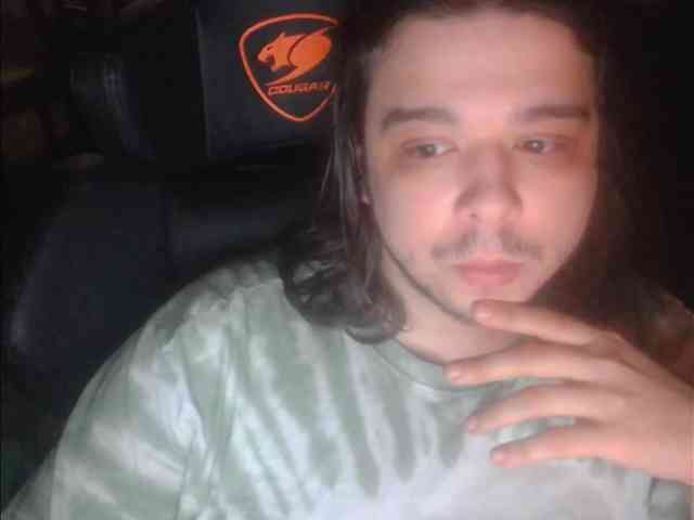 VestaIsHere Live Webcam on BongaCams