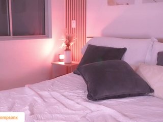LillyThomps Porn Show