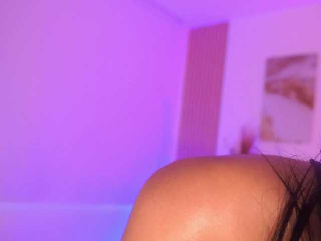 LillyThomps's BongaCams show and profile