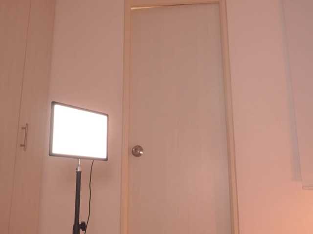 LillyThomps's BongaCams show and profile