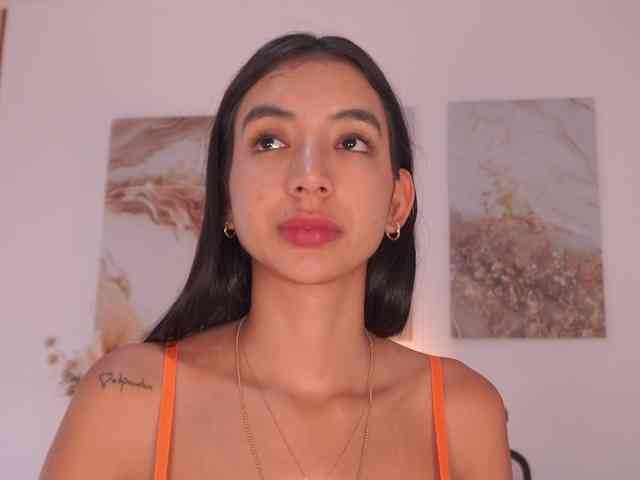 LillyThomps LillyThomps