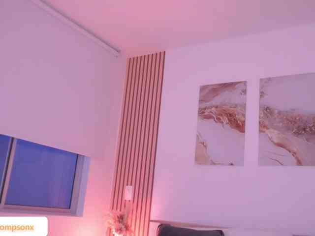 live web cam online LillyThomps