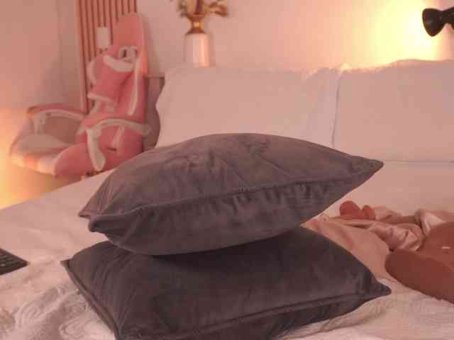 LillyThomps LillyThomps