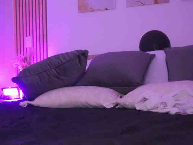 LillyThomps webcam