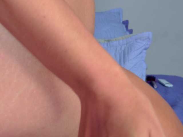 celeste-mrg's BongaCams show and profile