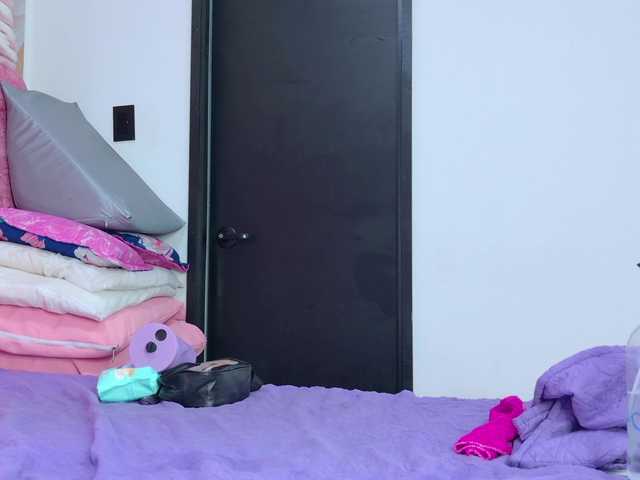 celeste-mrg's BongaCams show and profile