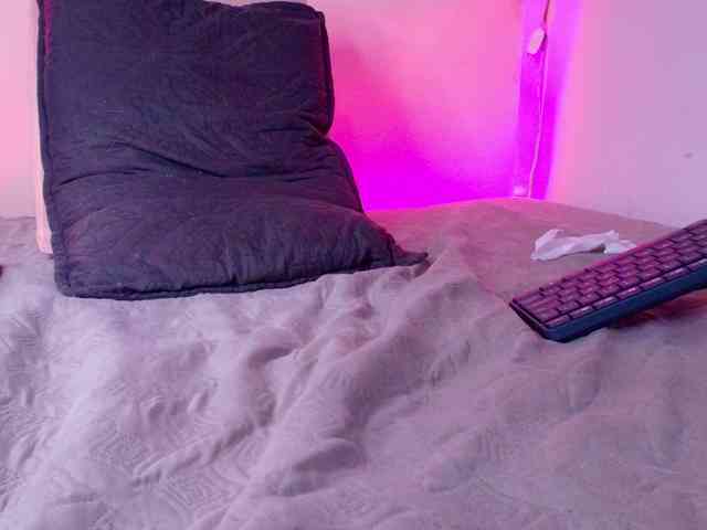 celeste-mrg webcam