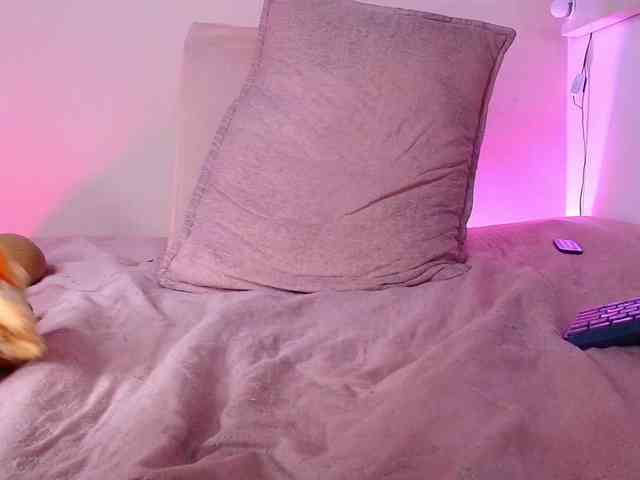 celeste-mrg webcam