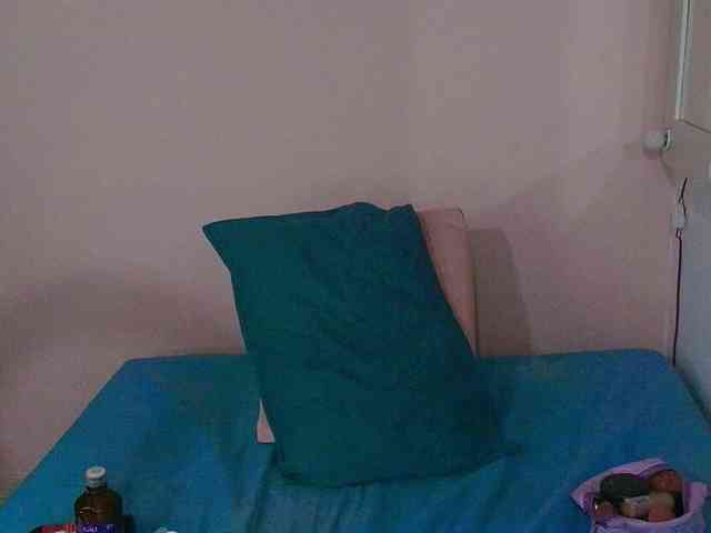 chatroom free Celeste-mrg