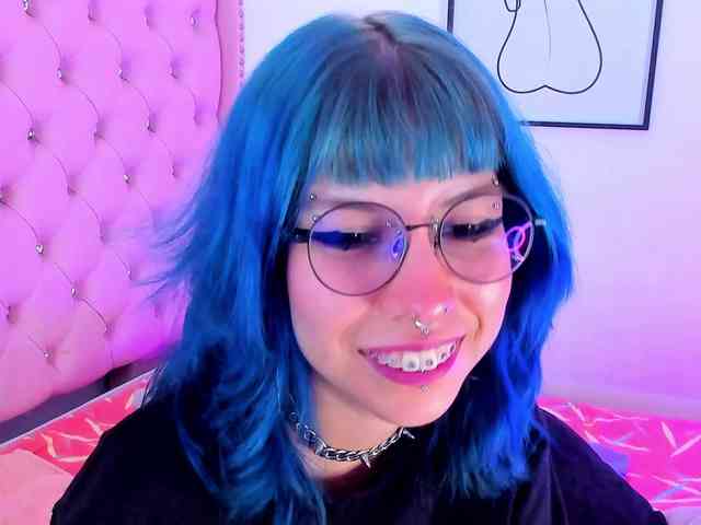 Salome-sweet webcam