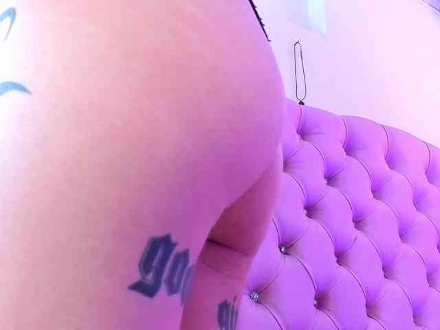 Salome-sweet webcam