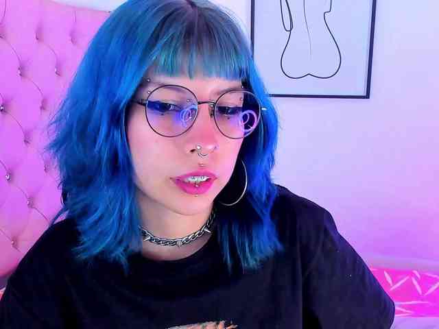 Salome-sweet webcam