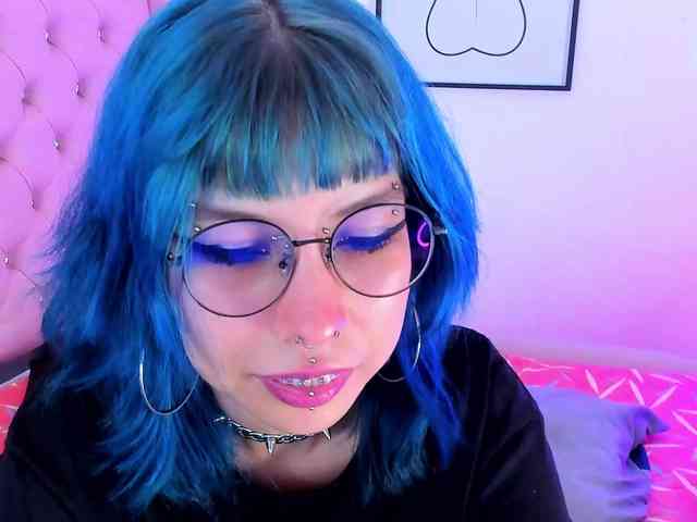 Salome-sweet webcam