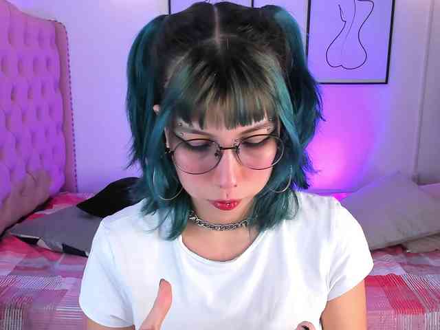 Salome-sweet webcam