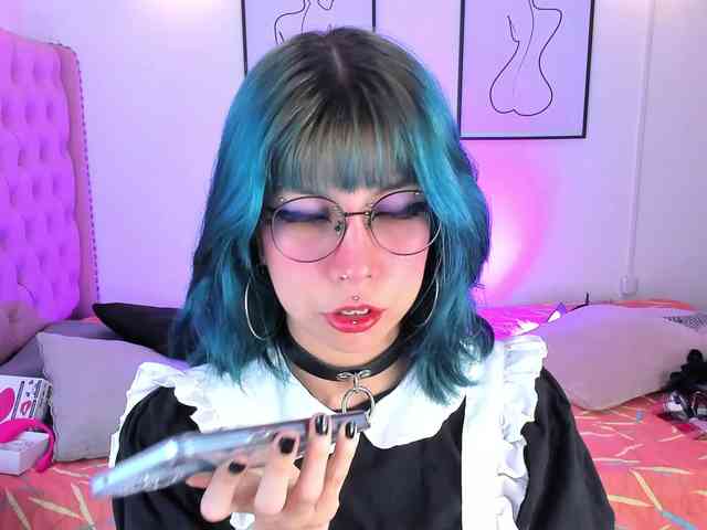 Salome-sweet webcam